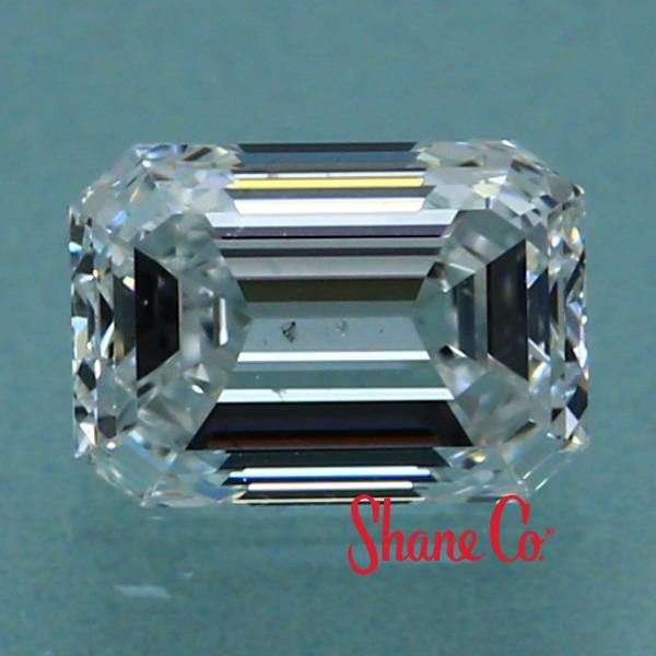 Emerald Cut Natural Diamond