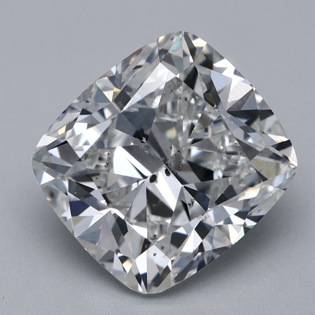 Cushion Cut Natural Diamond
