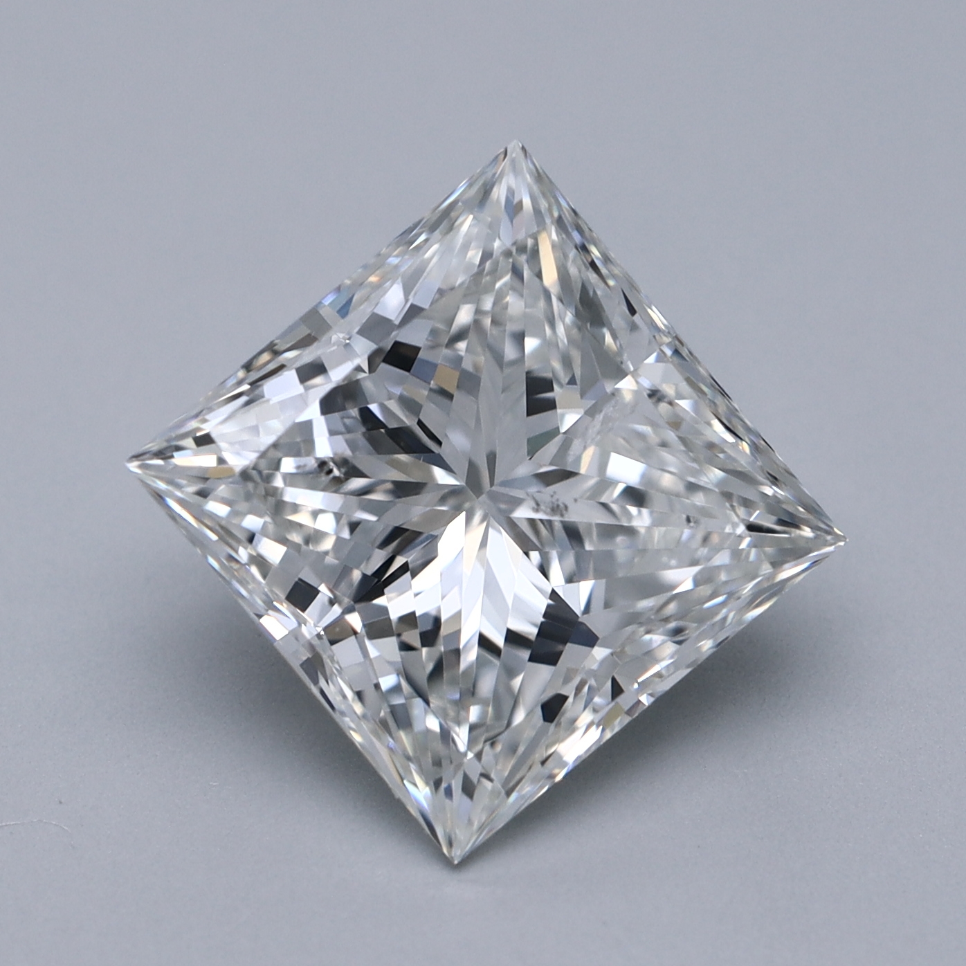 Princess Cut Natural Diamond